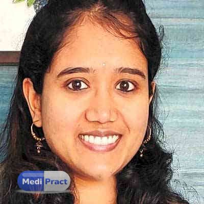 Dr. Akshaya Chinchanikar Profile Picture