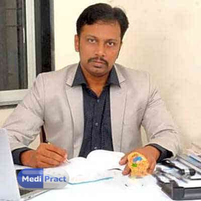 Dr. Hrushikesh U Kharosekar Profile Picture