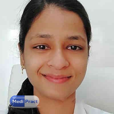 Dr. Sayali C Bhandari Profile Picture