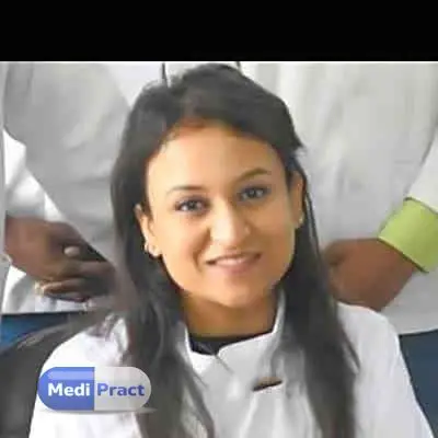 Dr. Aakriti Bansal Profile Picture