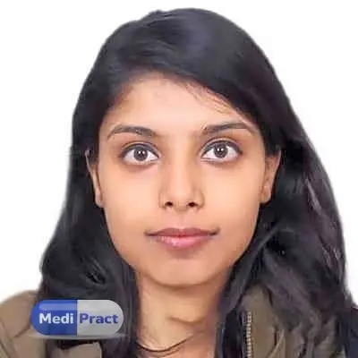 Dr. Aastha Agarwal Profile Picture