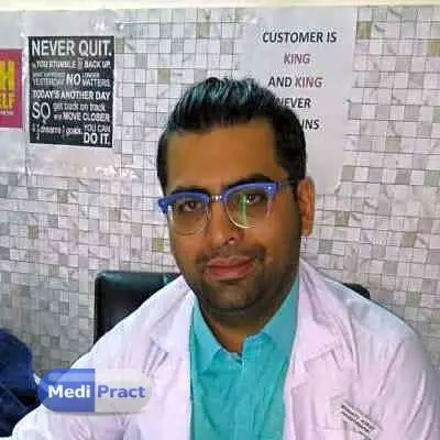 Dr. Abhimanyu Kumar Profile Picture