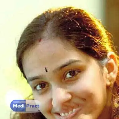 Dr. Aishwarya Anand Profile Picture