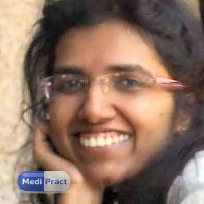 Dr. Akanksha Samvedi Profile Picture