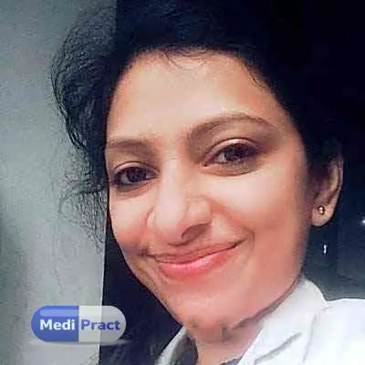 Dr. Akansha Dixit Profile Picture
