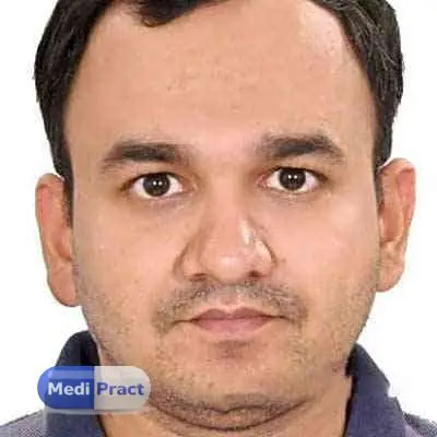 Dr. Akshat Agarwal Profile Picture
