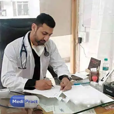 Dr. Ankush Tyagi Profile Picture