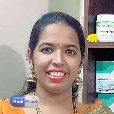 Dr. Apurva Chiplunkar Profile Picture