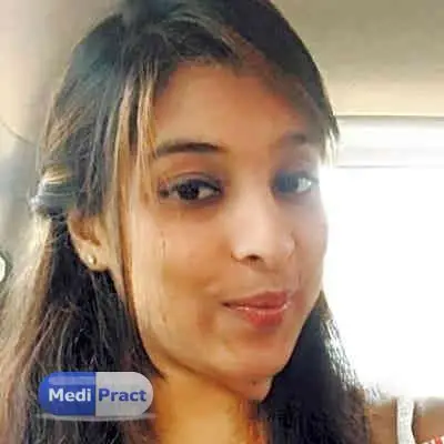 Dr. Charu Dhanuka Profile Picture