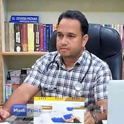 Dr. Devesh Pathak Profile Picture