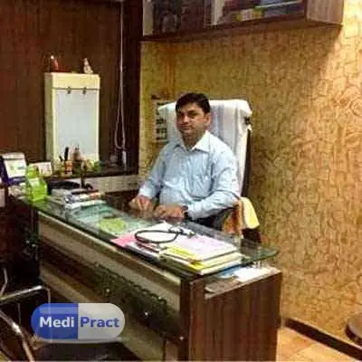 Dr. Dhiraj M Makwana Profile Picture