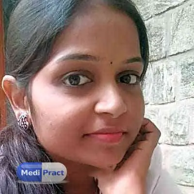 Dr. Divya Elumalai Profile Picture