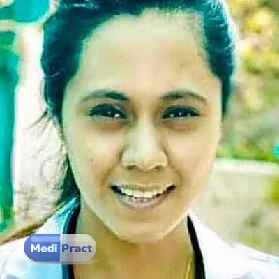 Dr. Divya Madharia Profile Picture