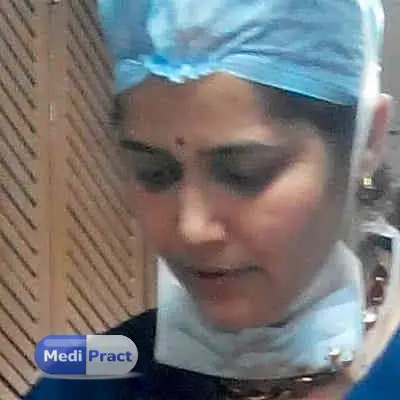 Dr. Gayatri Deshpande Profile Picture