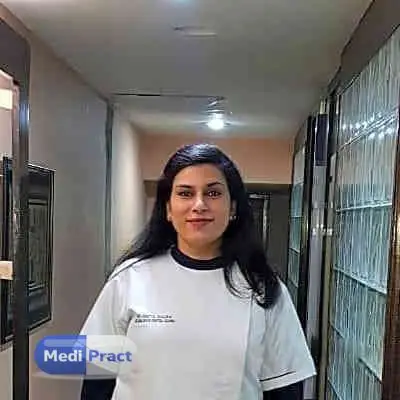 Dr. Geeta Kalra Profile Picture