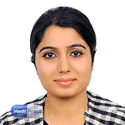Dr. Isha Thapar Profile Picture