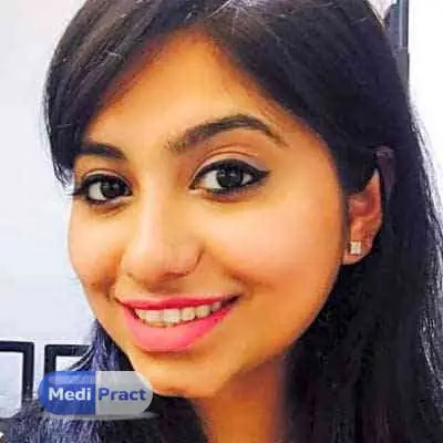 Dr. Kanika Varshneya Profile Picture