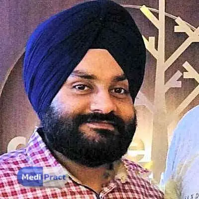Dr. Karandeep Singh Arora Profile Picture