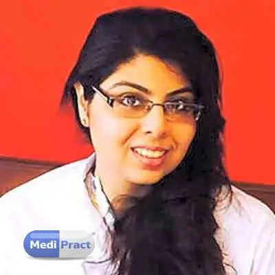 Dr. Karishma Bhatnagar Profile Picture