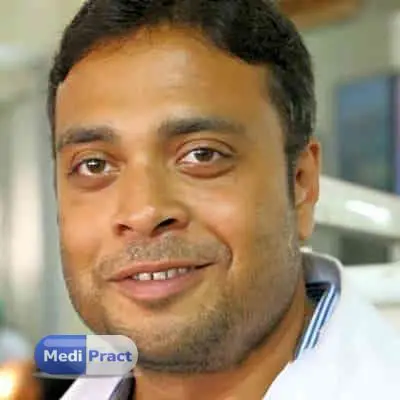 Dr. Kartik Poonja Profile Picture