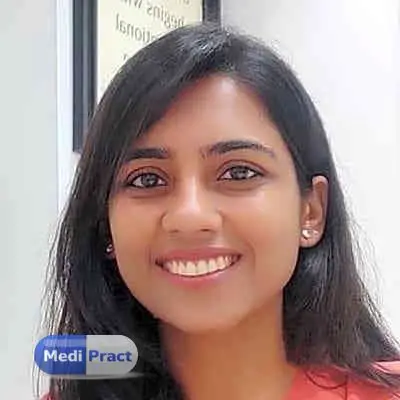 Dr. Komal Agarwal Profile Picture