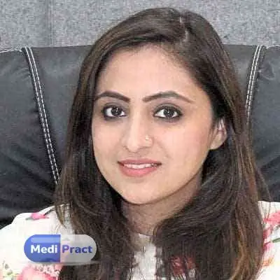 Dr. Komalgeet Kaur Profile Picture