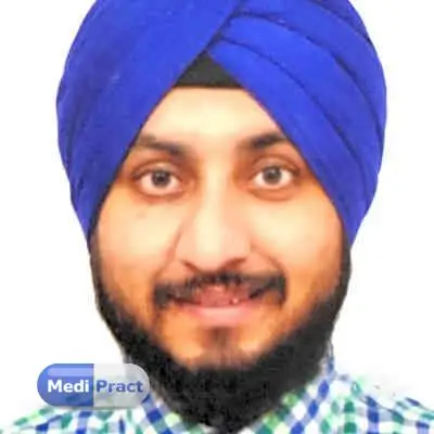 Dr. Maninder Saluja Profile Picture