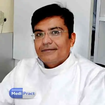Dr. Navin Futela Profile Picture