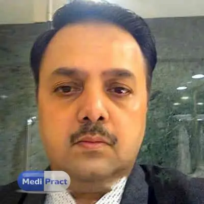 Dr. Navneet Kapur Profile Picture