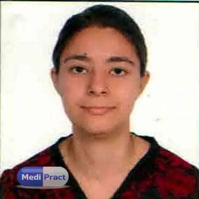Dr. Nidhi Bhalla Profile Picture
