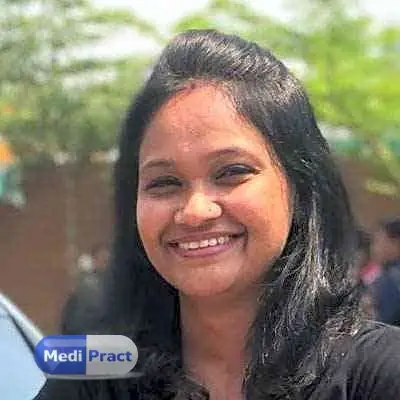 Dr. Nidhi Chourey Profile Picture
