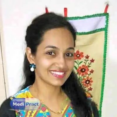 Dr. Nidhi Naik Profile Picture