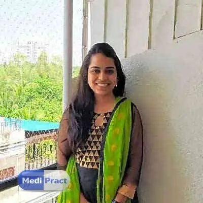 Dr. Pooja Dhaneshwar Profile Picture