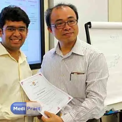 Dr. Pravesh Dhingra Profile Picture