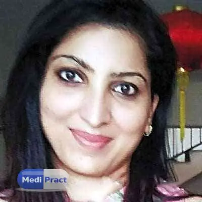 Dr. Priya Manghani Profile Picture