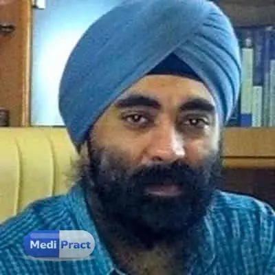 Dr. Pushpinder Bajaj Profile Picture