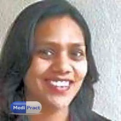 Dr. Radhika Chopra Profile Picture