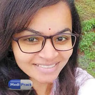 Dr. Romi Singhai Profile Picture