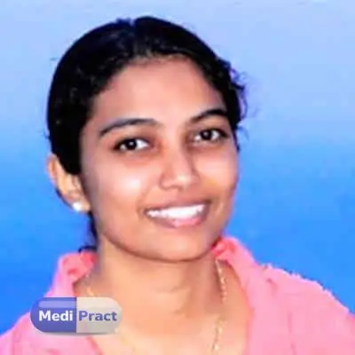 Dr. Saina Siyad Profile Picture