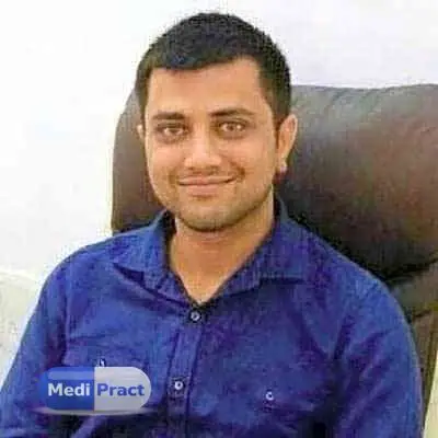 Dr. Saket Aggarwal Profile Picture