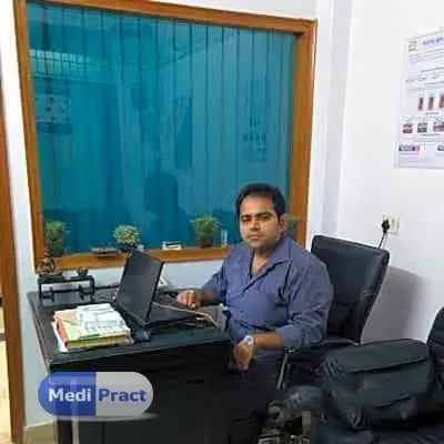 Dr. Saurabh Lakhani Profile Picture