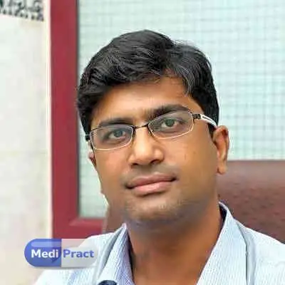 Dr. Shashwat Saxena Profile Picture