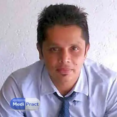 Dr. Siddarth Naik Profile Picture