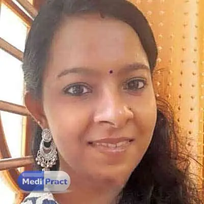Dr. Smruthi Profile Picture