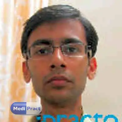 Dr. Snehil Makwana Profile Picture