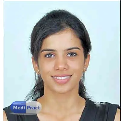 Dr. Tanvi Dixit-Mande Profile Picture