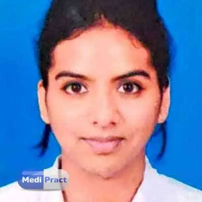 Dr. Vaishnavi Chiddarwar Profile Picture