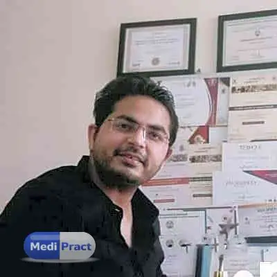 Dr. Varun Rajpal Profile Picture