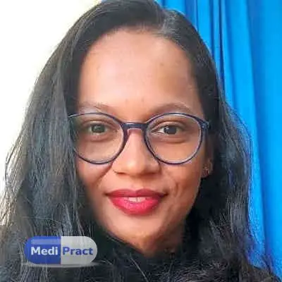 Dr. Vina Naik Profile Picture