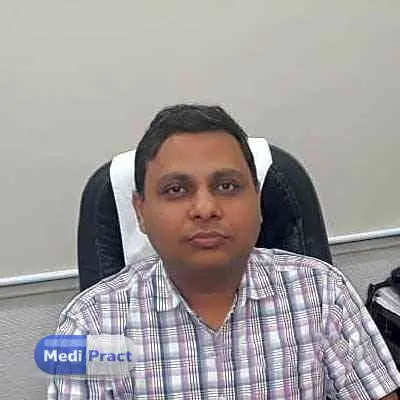 Dr. Vineet Gupta Profile Picture